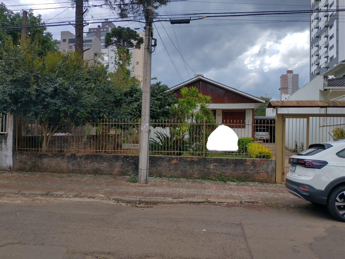 Lote/Terreno no bairro Presidente Médici, em Chapecó | Eu Corretor