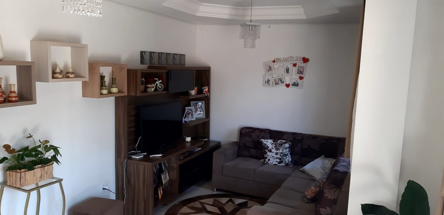 Casa de 2 quartos, 220m² no bairro Efapi, em Chapecó | Eu Corretor
