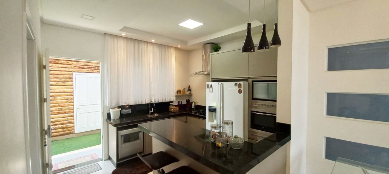 Casa de 2 quartos, 210m² no bairro Desbravador, em Chapecó | Eu Corretor