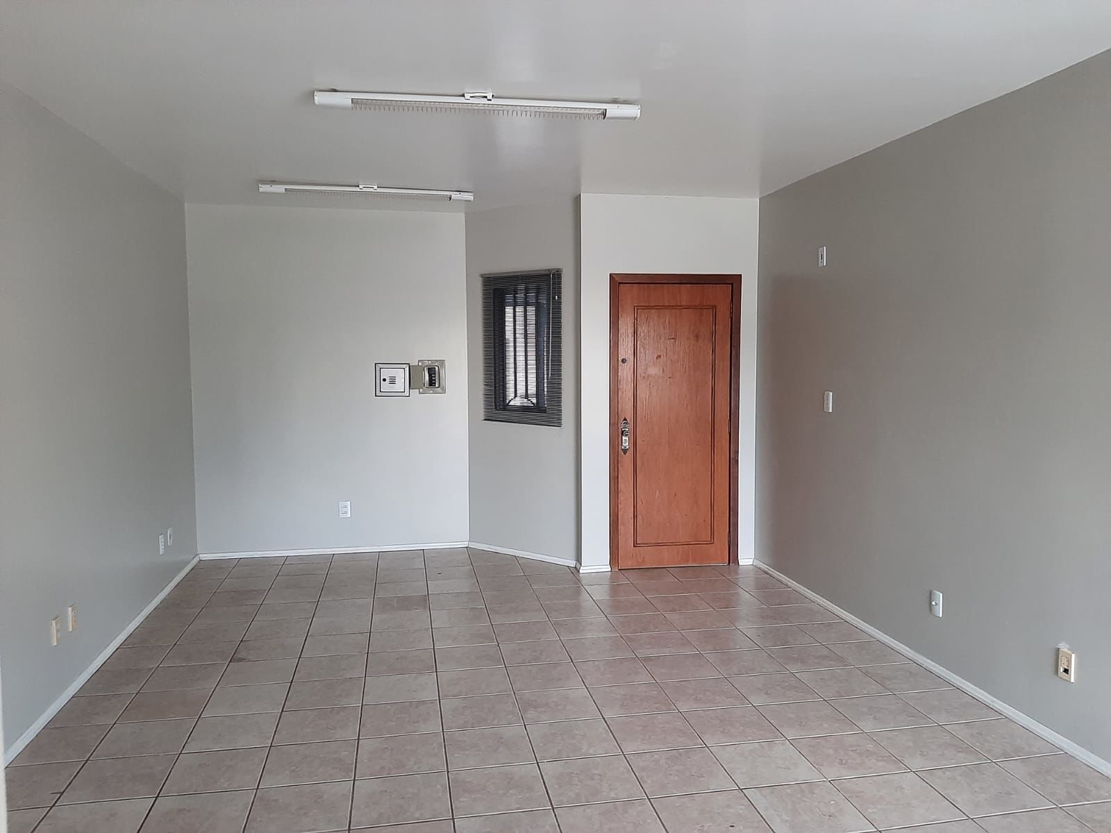 Sala Comercial de 37m² no bairro Centro, em Chapecó | Eu Corretor
