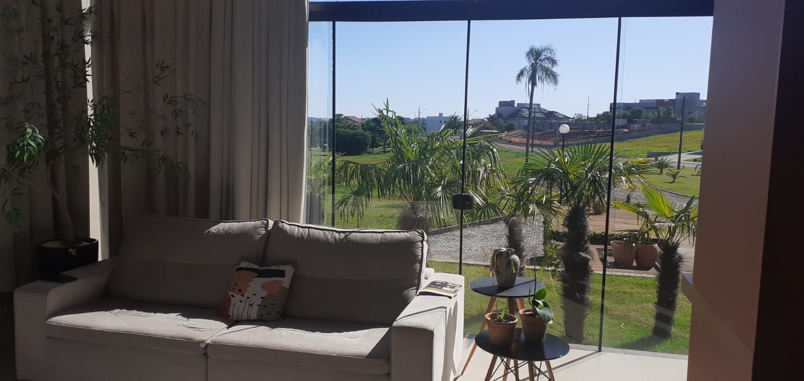 Casa de Condomínio de 2 quartos, 155m² | Eu Corretor