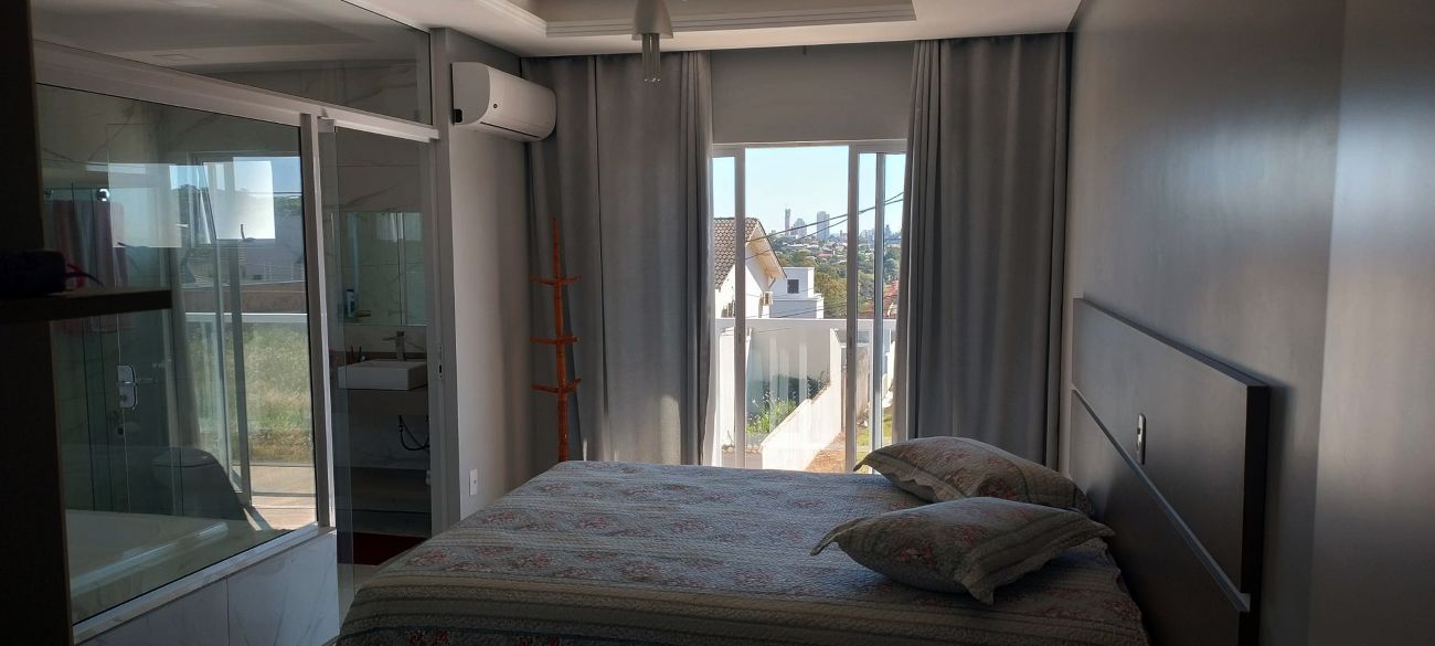 Casa de 3 quartos, 242m² no bairro Seminário, em Chapecó | Eu Corretor