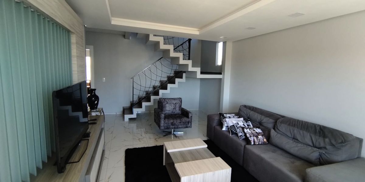 Casa de 3 quartos, 242m² no bairro Seminário, em Chapecó | Eu Corretor