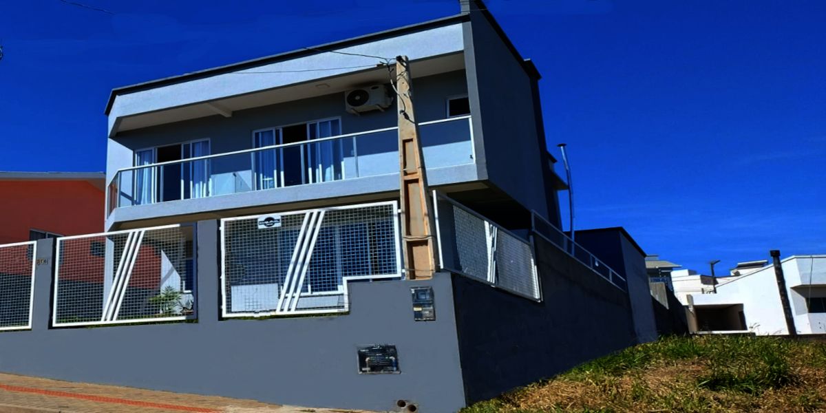 Casa de 3 quartos, 242m² no bairro Seminário, em Chapecó | Eu Corretor