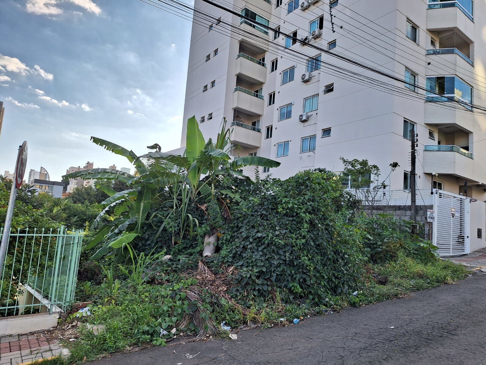 Lote/Terreno de 330m² no bairro Presidente Médici, em Chapecó | Eu Corretor