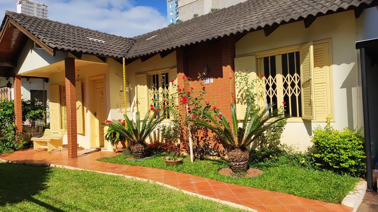 Casa de 2 quartos, 280m² no bairro Maria Goretti, em Chapecó | Eu Corretor