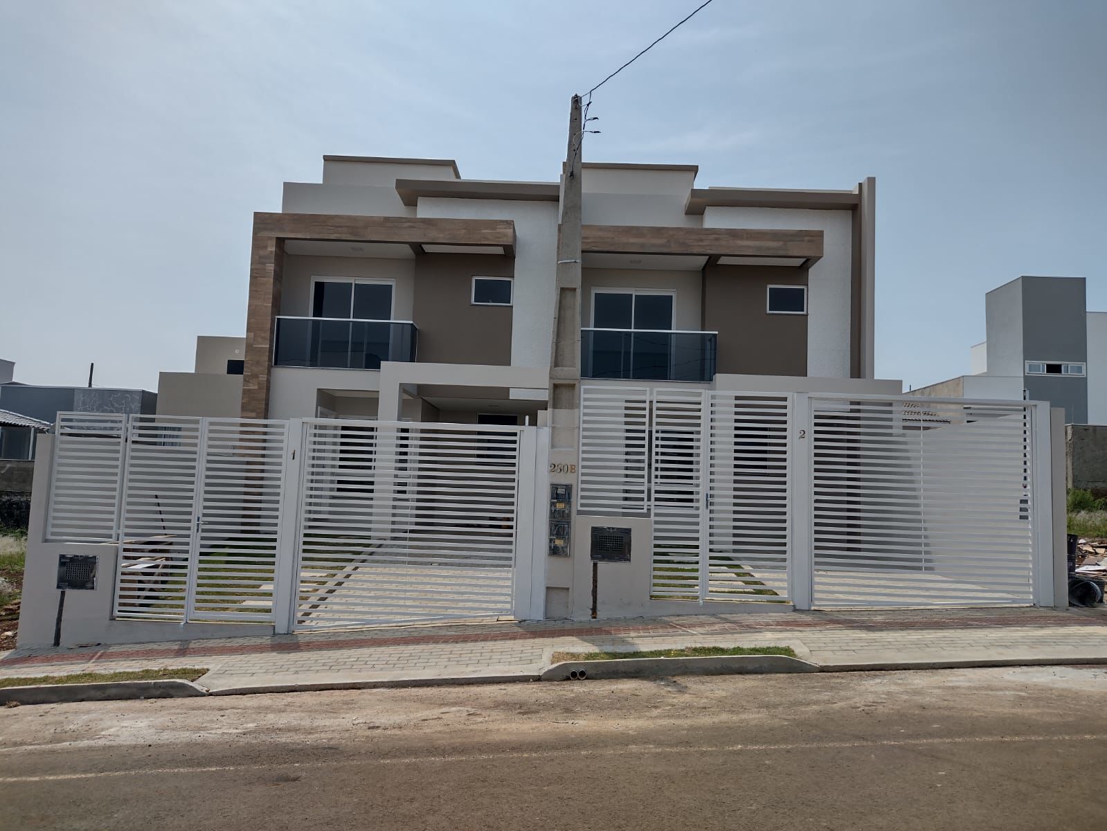 Sobrado de 2 quartos, 103m² no bairro Desbravador, em Chapecó | Eu Corretor