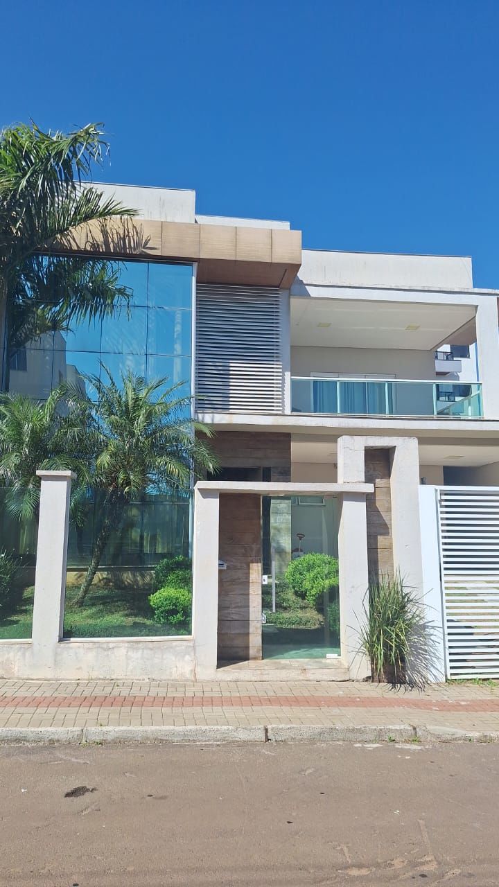Casa de 5 quartos, 416m² no bairro Universitário, em Chapecó | Eu Corretor