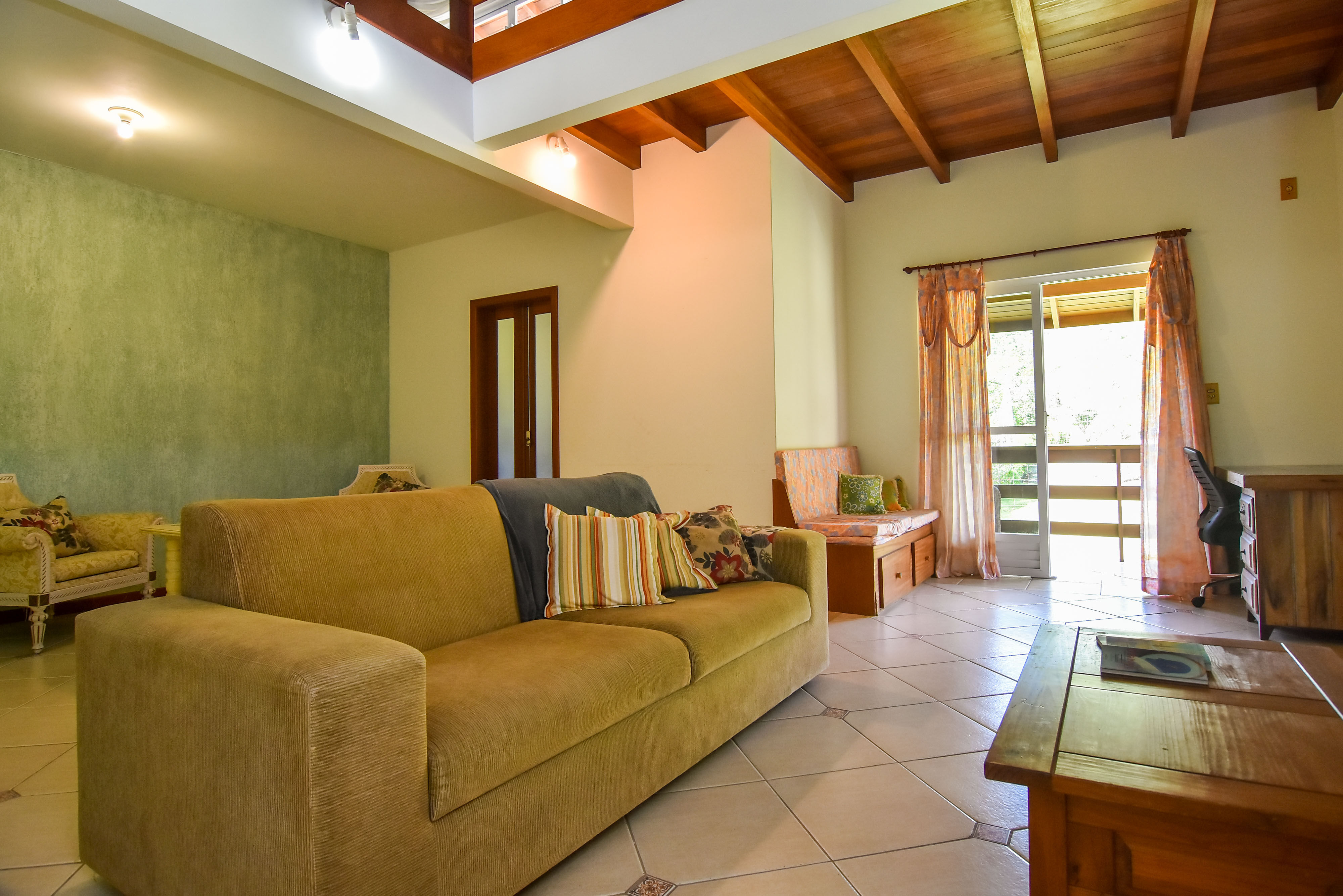 Excelente Terreno com 37.500 m² no Ribeirão da Ilha em Florianópolis